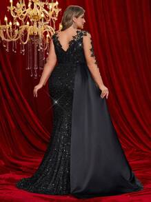 Glamrae Plus Size Black Sequined High Slit Patchwork Satin Side Drape Elegant Evening Gown, Wedding Guest Dress, Party Dress, Formal Dress - Black - View 5