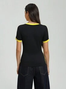 StreetHx 女士街头风格 V 领拼色短袖运动休闲 T 恤 - 黑色 - 查看 2