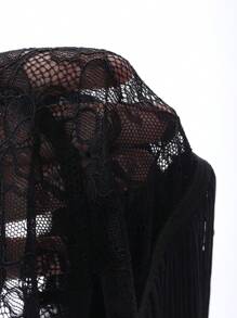 DAZY Bộ 2 váy ngủ ren khoét sâu gợi cảm và quần lọt khe G-String - màu đen - Xem 9