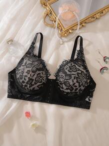 加大码前扣带衬垫内衣文胸，采用花卉蕾丝拼布设计 - 黑色 - 查看 6
