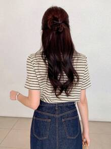 DAZY Camiseta suelta casual de mujer con rayas, nuevo modelo de verano para festival de música