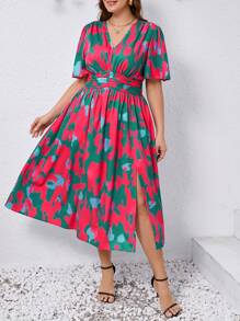 SHEIN Clasi Plus Size Summer V-Neck Short Sleeve Split Minimalist Casual Dress, Western Wear, Festival Boho Bohemia