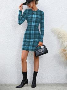 SHEIN Clasi 1 pieza Vestido elegante de manga larga con cuello redondo y pliegues con estampado de cuadros para la ropa de Año Nuevo de mujeres