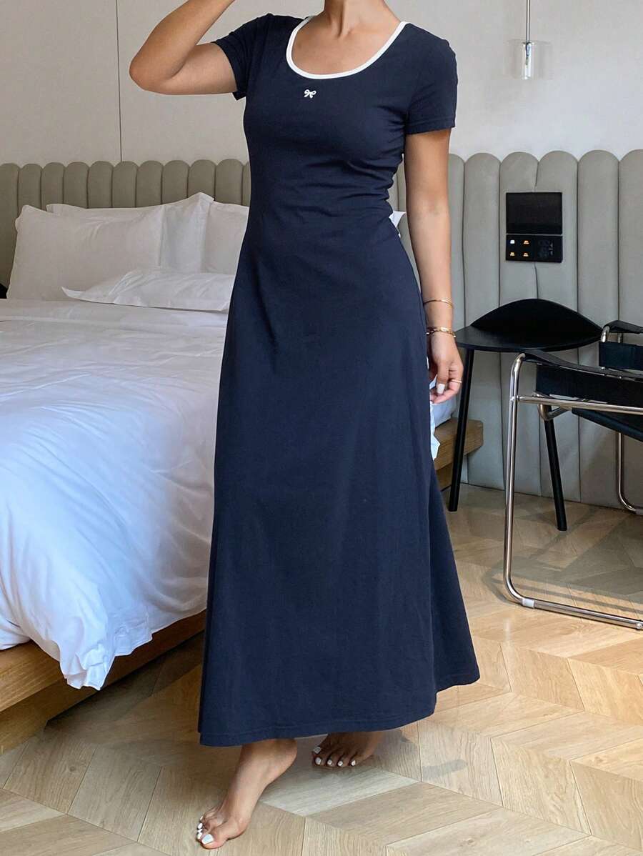 Livesso Butterfly Pattern Print Decor U-Neck Contrast Collar Slim Fit Long House Dress Pajama - Navy Blue - View 1