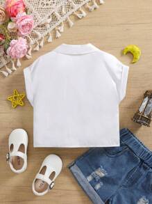 SHEIN Babygirl 可爱卡通图案短袖纽扣衬衫，百搭夏季服装 - 白色 - 查看 2