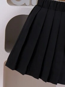 SHEIN Elladie kids 2 件套年轻女孩休闲可爱针织运动衫套装，长袖蝴蝶结上衣和黑色百褶裙，适合秋季假期和日常穿着 - 白色 - 查看 4