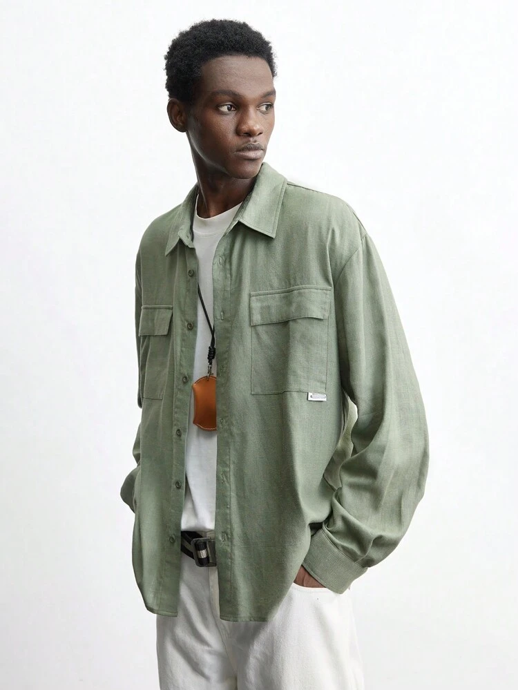 SHEIN Maija Men's 2025 New Fashion Simple Military Green Front Three-Dimensional Patch Pocket Single-Breasted Letter Woven Patch Single-Breasted Drop Shoulder Sleeve Versatile Daily Casual Loose Shirt