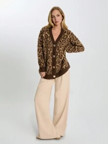 RueChic Chaqueta Cárdigan de manga larga con botones y estampado de leopardo de corte holgado para mujeres, otoño/invierno - Marrón - Ver 4