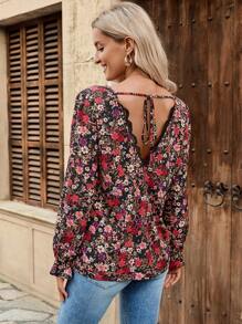 EMERY ROSE 情人节女士浪漫印花 V 领长袖上衣、后背蕾丝和吊带衬衫 - 彩色 - 查看 4