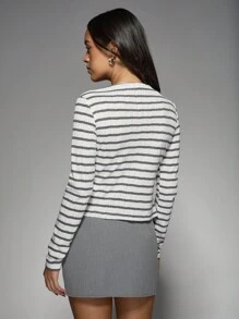 MISSGUIDED Cárdigan de punto con botones y mangas largas, de estilo náutico clásico, ligero para primavera y verano, con diseño de rayas y punto de aguja, prenda esencial para capas - Blanco - Ver 2