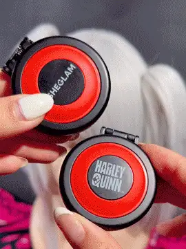 Harley Quinn X SHEGLAM 染髮劑臨時染髮粉-混亂藍色 品牌 美容 化妝 化妝品 適合女性與女孩 完美搭配夏季春季 Y2K 時尚 流行 生日 母親節禮物 假期 派對準備就緒 最佳顏色 - Chaos Blue - 查看 2