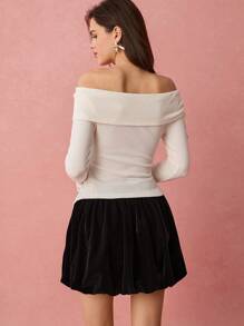 Enchnt Women's Solid Color Off Shoulder Long Sleeve Top, Minimalist Casual Everyday Wear