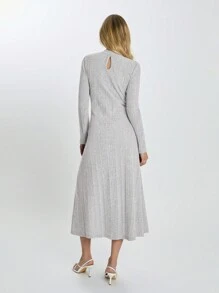 SHEIN Cottnline Asymmetrical Fabric Backless Detail Long Dress - Light Grey - View 2