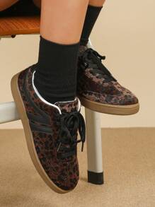 CUCCOO EASI Women's Black Retro Teutonic Casual Sports Shoes