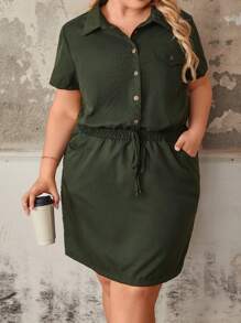SHEIN LUNE Vestido camisero verde militar talla grande para mujer, con cintura elástica, cierre delantero semi-abierto, manga corta, para uso casual y de oficina, primavera/verano