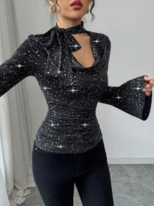 Chiquease 新年款女式闪光印花荷叶边领喇叭袖修身 T 恤上衣 - 黑色 - 查看 6