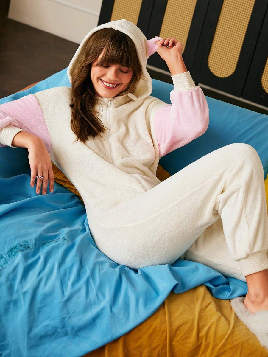 Plush Cartoon Rabbit Women's Pajama Jumpsuit - Multicolor - View 1