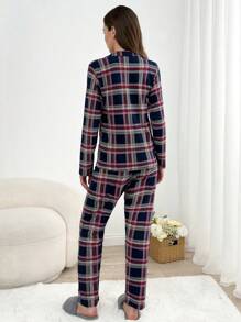 RueChic Women 2 Pcs Suede Soft Touch Button Front Multicolour Plaid Pattern Homewear Set - Multicolor - View 2