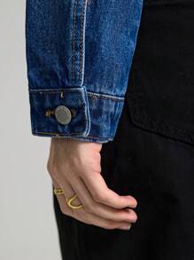 Ontre 女款2025新款前扣长袖口袋简约短款牛仔夹克，春夏女士休闲牛仔夹克