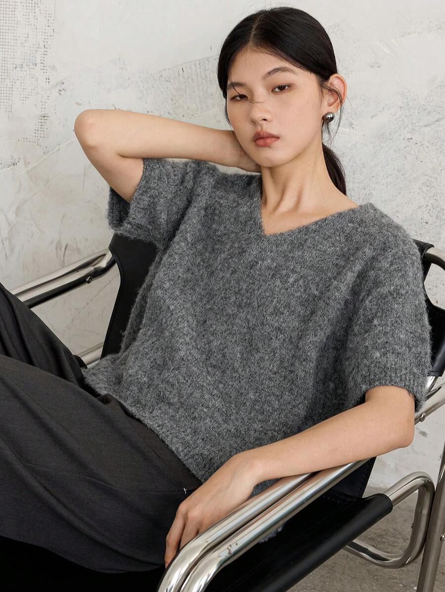 Dazy-Less Women's Relaxed V-Neck Plain Color Short Sleeve Knit Sweater - Grey - View 1