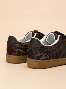 CUCCOO EASI Women's Black Retro Teutonic Casual Sports Shoes