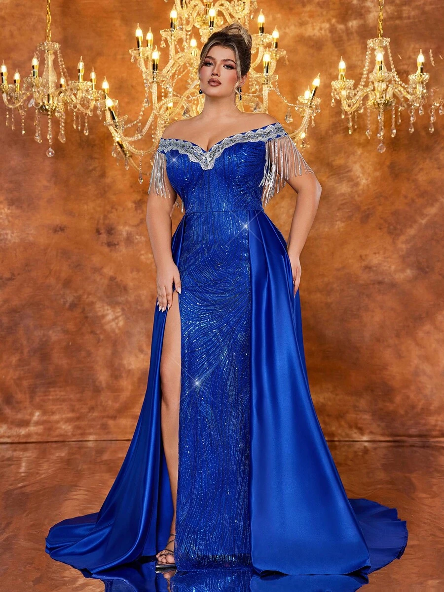 Glamrae Vestido de noche maxielegante azul marino de talla grande con lujoso bordado y parches de lentejuelas de satén, hombros descubiertos, adornos con flecos, contraste de colores, abertura alta y bajo de cola de sirena, ideal para eventos, bodas y fiestas formales - azul real - Ver 1