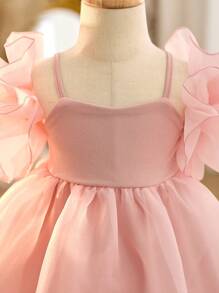 SHEIN 女婴 Fern Glow 可爱粉色针织和欧根纱荷叶边下摆吊带连衣裙，夏季 - 粉色 - 查看 3