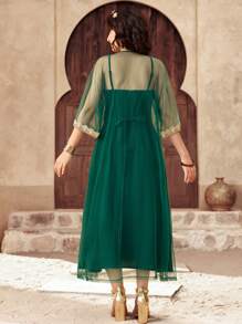 SHEIN 少女奢华优雅绿色/金色闪光透明 3/4 袖罩衫和无袖金色丝带束带连衣裙，迷人服装/连衣裤