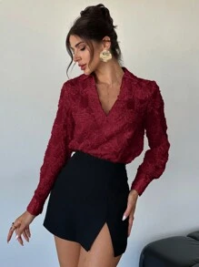 SHEIN Privé 大码女式优雅 V 领蕾丝边修身长袖衬衫，杏色通勤衬衫 - 紅色 - 查看 1