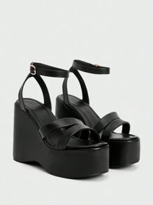 Sugerpunk Outdoor Women's Round Toe Platform Thick Sole Simple Black Buckle Sandals Spring Shoes Spring Break Easter