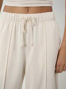 SHEIN BASICS Conjunto de 2 piezas para mujer: Top corto entallado de color liso y pantalones rectos holgados de cintura alta