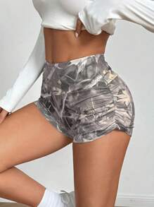 SHEIN EZwear 印花针织超短骑行短裤，简约时尚休闲日常穿着 - 杏色 - 查看 3