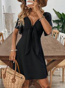 Breezaya Robe courte à col en V, avec nœud papillon et volants aux manches