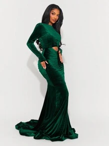 SHEIN SXY 新年优雅性感夜店必备情人节派对绿丝绒长袖大露背百褶超长鱼尾曳地连衣裙 - 綠色 - 查看 5