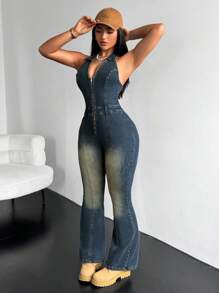 SHEIN ICON Mono de mezclilla casual con cierre de cremallera frontal, cuello halter y campana para mujer - Azul lavado medio - Ver 4