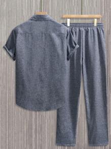 Manfinity Homme Bộ đồ đi làm thường ngày cho nam, áo sơ mi và quần ngắn tay cài khuy đơn màu trơn, trang phục thoải mái - Màu xám đen - Xem 2