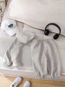 SHEIN 2 件装男婴灰色连帽套头衫，带袋鼠口袋和松紧腰裤，休闲运动装，适合户外/室内穿着 - 灰色 - 查看 2