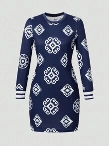 Tween Girls Square Print Round Neck Long Sleeve Fitted Dress