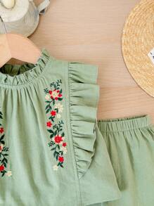 SHEIN 2pcs/Set Young Girl Woven Solid Color Round Neck Fitted Top And Shorts Set
