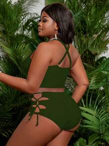 SHEIN Slayr CURVE Summer Plus Size Solid Color Front Tie Bikini Top And Bottom Swimwear Set - Army Green - View 2