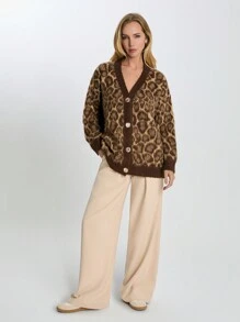 RueChic Chaqueta Cárdigan de manga larga con botones y estampado de leopardo de corte holgado para mujeres, otoño/invierno - Marrón - Ver 3