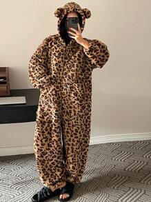 DAZY 法兰绒豹纹连帽连体衣，饰有可爱耳朵，保暖冬季睡衣，内衬保暖层，适合秋冬季节，蓬松舒适 - 摩卡棕 - 查看 5
