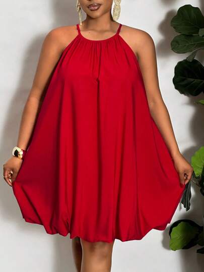 Slaydiva 大码女式纯色褶皱下摆红色吊带连衣裙