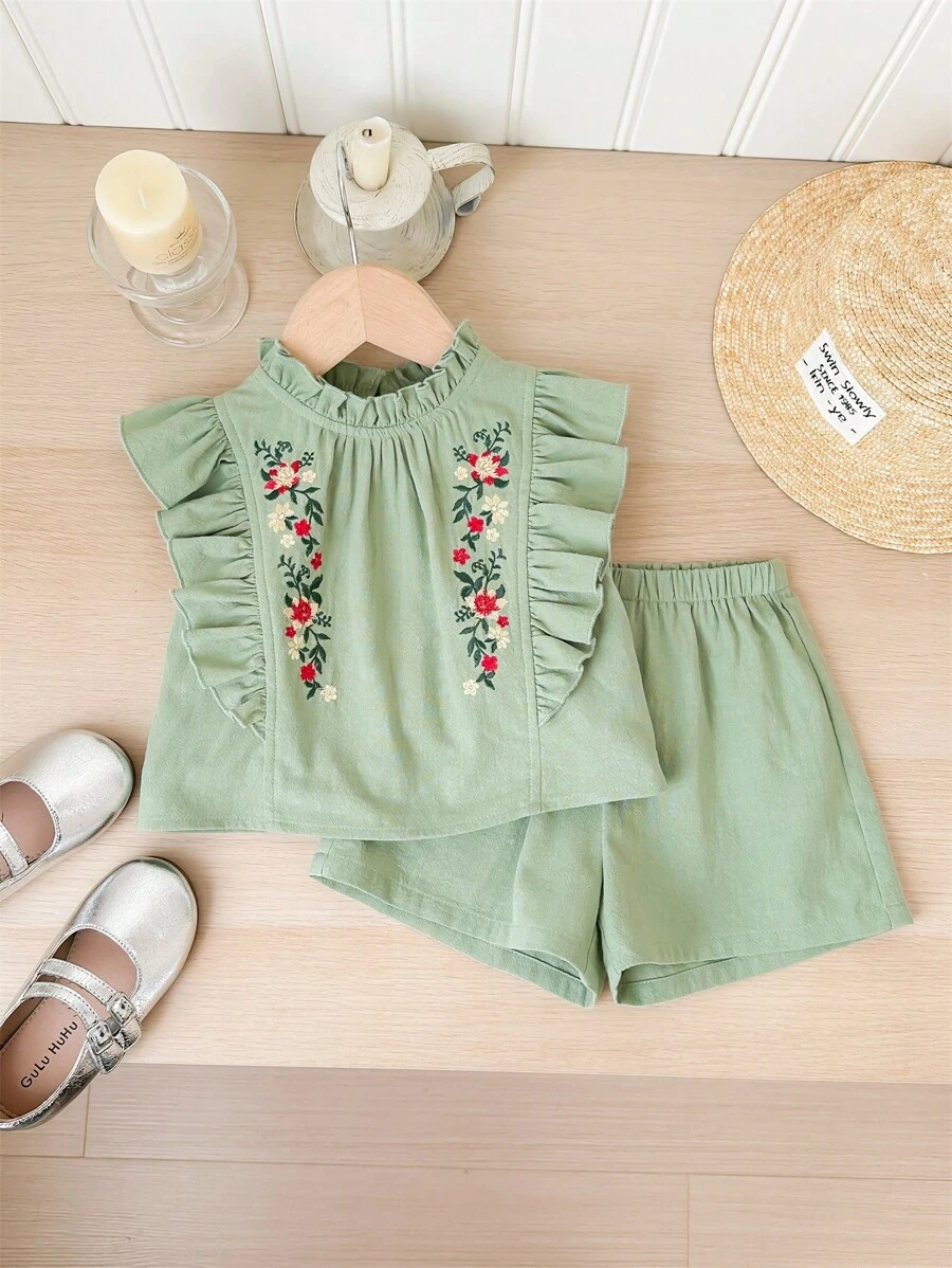 SHEIN LMoss Kids 女婴 LMoss 夏季假期可爱花卉印花荷叶边上衣和短裤套装 - 綠色 - 查看 1