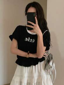 DAZY Women's Pleat Textured Letter Print Contrast Color Short Sleeve T-Shirt