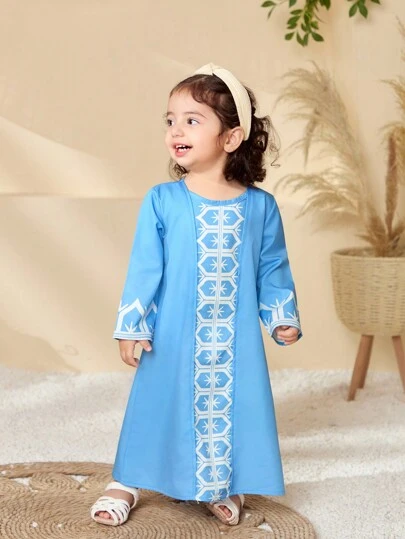 斋月女婴幼儿 0-3 岁春夏新品四季休闲日常穿着长袖圆领蓝白连衣裙长袍