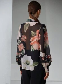 Aveloria Modichic 优雅随机雪纺撞色印花层叠荷叶边袖口长袖衬衫 - 彩色 - 查看 2