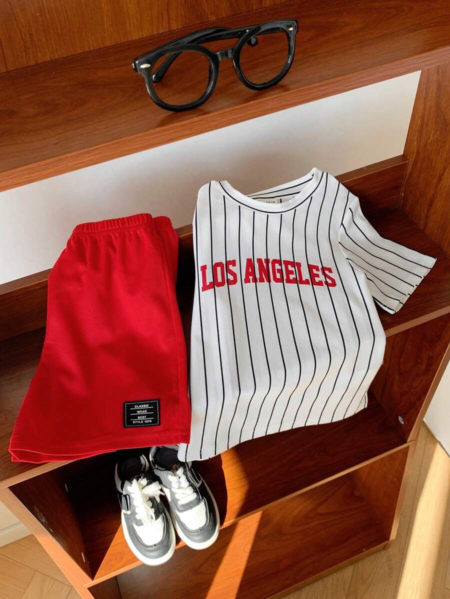 SHEIN 2pcs/Set Young Boys Casual Fashion Street Loose Letter Print Striped Round Neck Short Sleeve T-Shirt And Solid Color Shorts Knit Sports Suit, Suitable For Spring/Summer, Daily, Sports, Outing, School, Party, Festival, Photo Shooting - Red - View 1