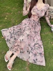 DAZY Set de 2 piezas: Blusa de hombros descubiertos con fruncido de malla floral y falda - Mujer, Volantes, Ropa de mujer de otoño