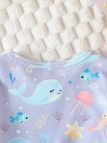 SHEIN Conjunto de pijama de 3 piezas para bebé niña, incluye blusa de manga larga con estampado de delfín y rayas + pantalón legging con estampado de delfín, ajuste ceñido - Multicolor - Ver 6